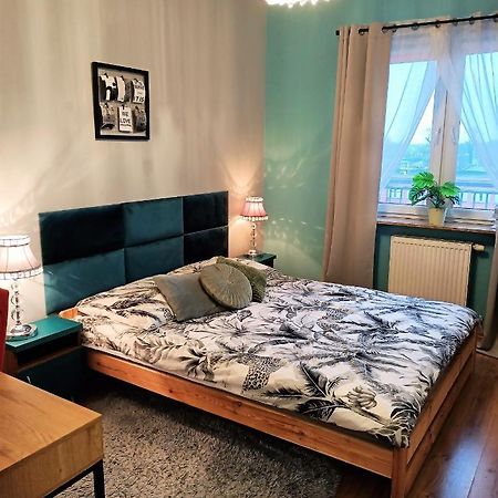 2-Room Apartment Nowy Dwór Mazowiecki 外观 照片