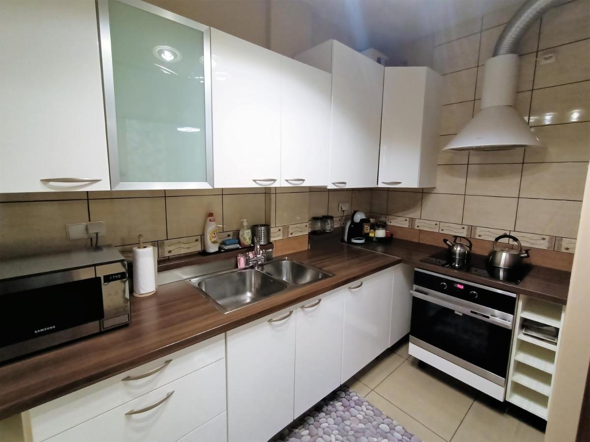 2-Room Apartment Nowy Dwór Mazowiecki 外观 照片