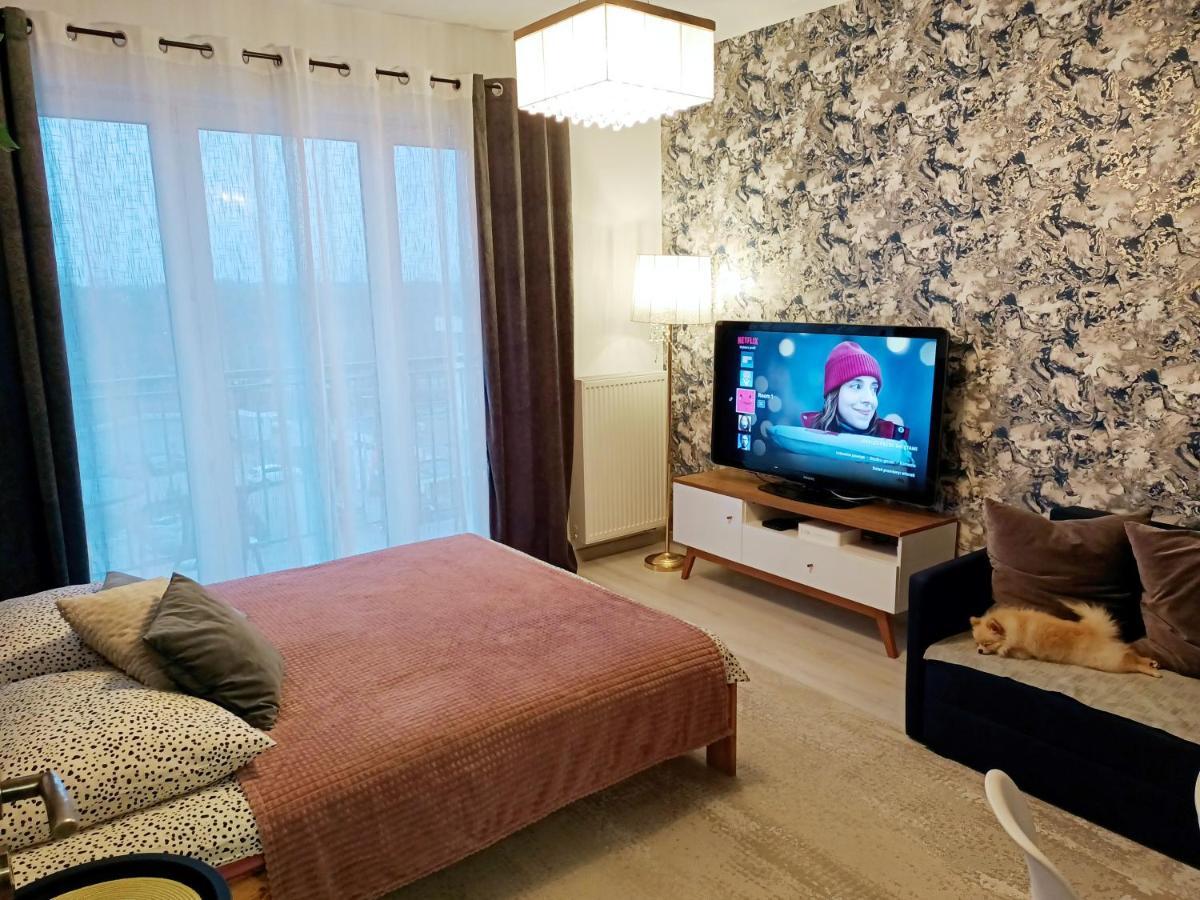 2-Room Apartment Nowy Dwór Mazowiecki 外观 照片