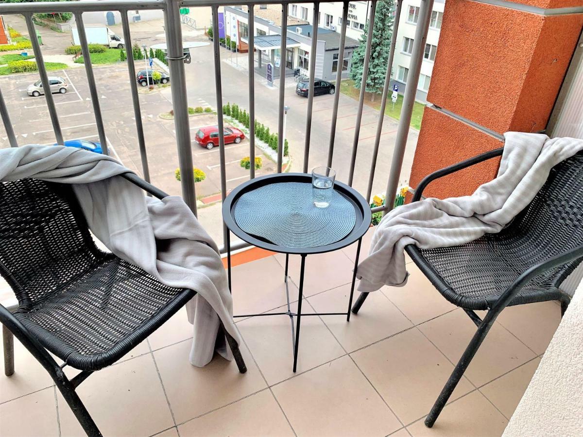 2-Room Apartment Nowy Dwór Mazowiecki 外观 照片